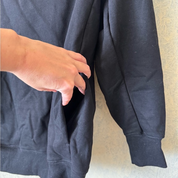 Essentials | Heavyweight Black Hoodie Sweatshirt - Picture 2 of 6